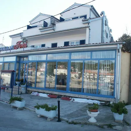 815b Apartamento